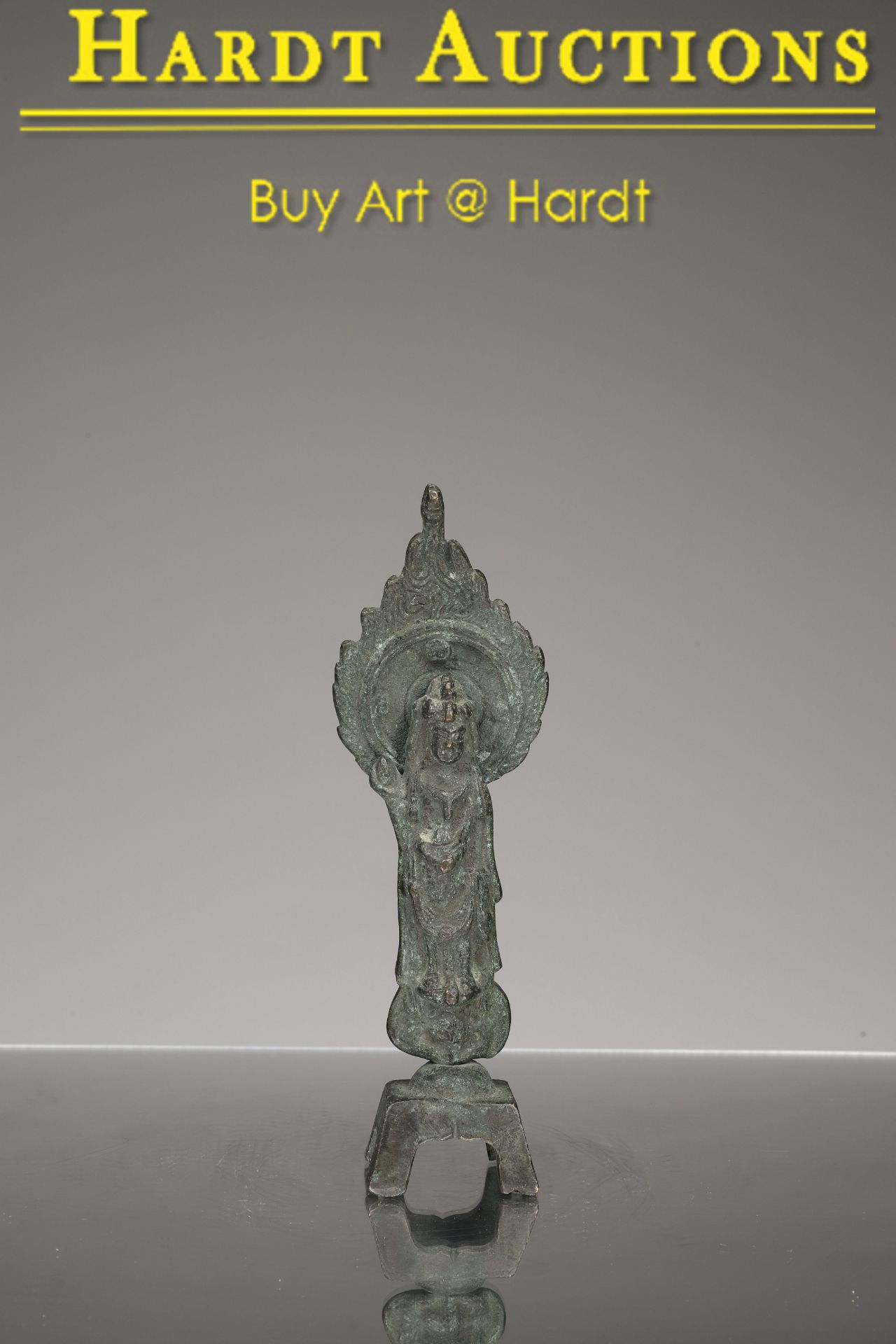 STANDING GUANYIN