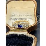 ANTIQUE 18ct GOLD OLD CUT DIAMOND & BLUE SAPPHIRE RING