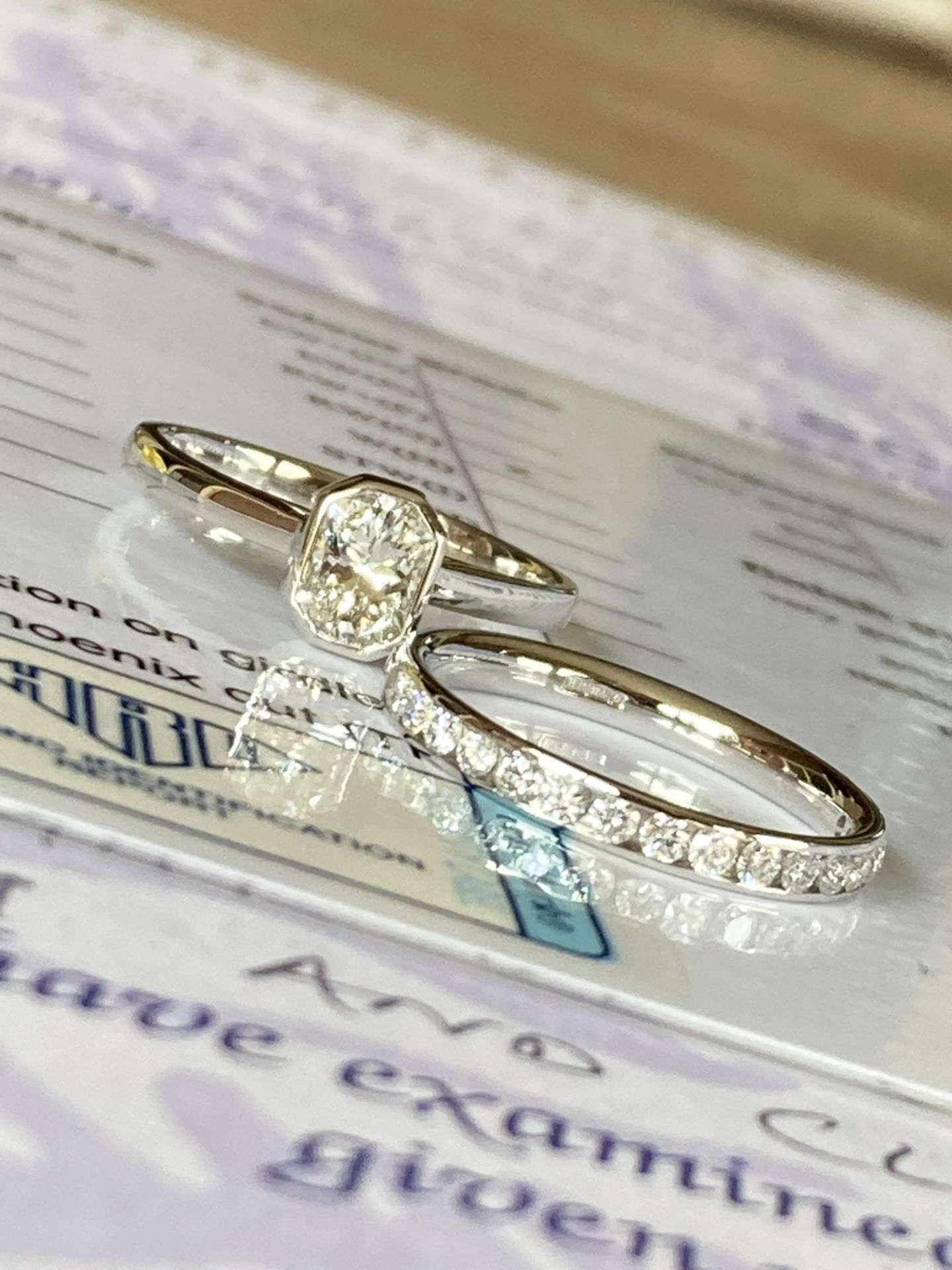 Beautiful Platinum Diamond Ring Set - Solitaire (VVS1) & Band Over 1ct Total (£7,937 Valuation) - Image 23 of 32