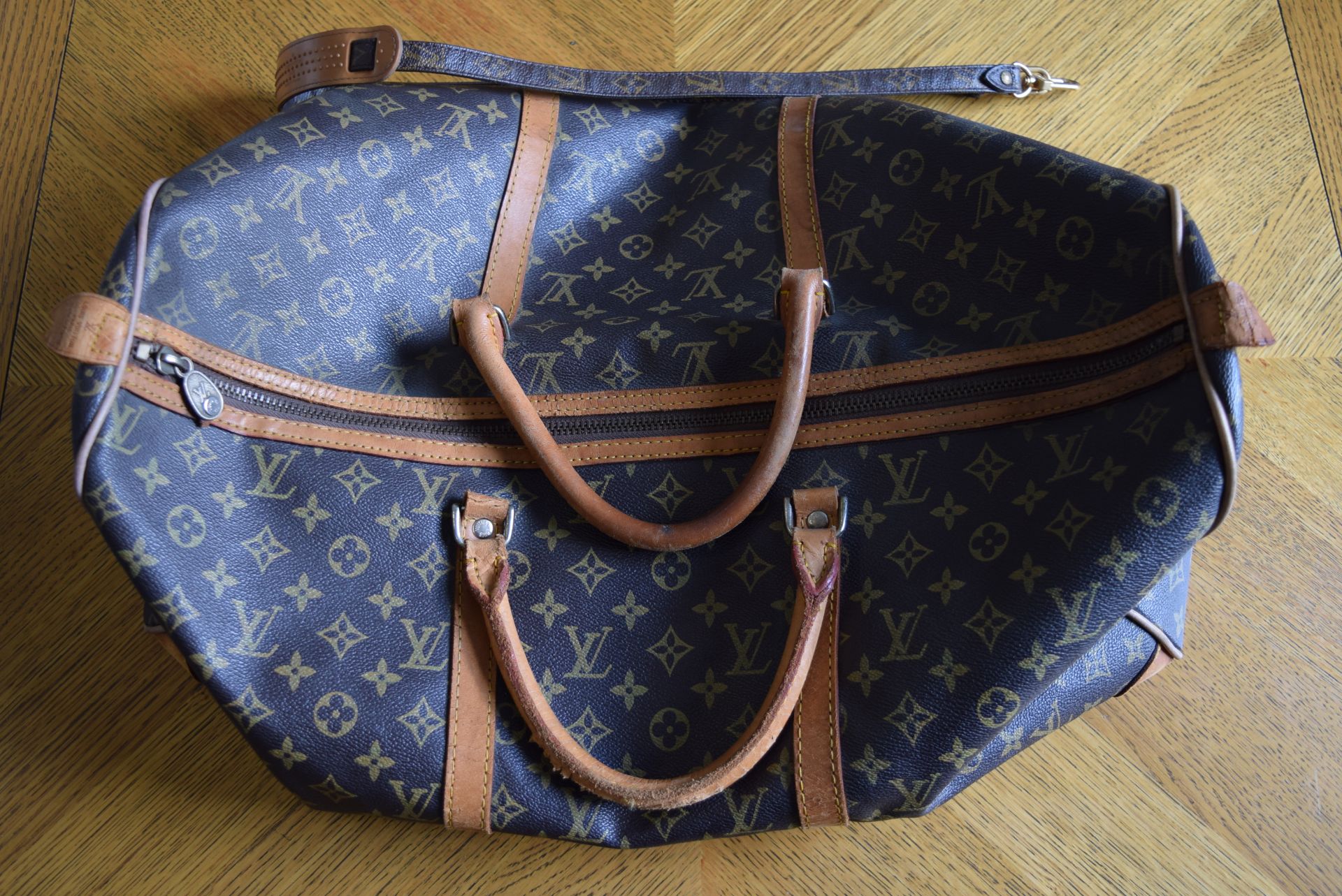 Bag/ Holdall Marked Louis Vuitton - Image 2 of 7