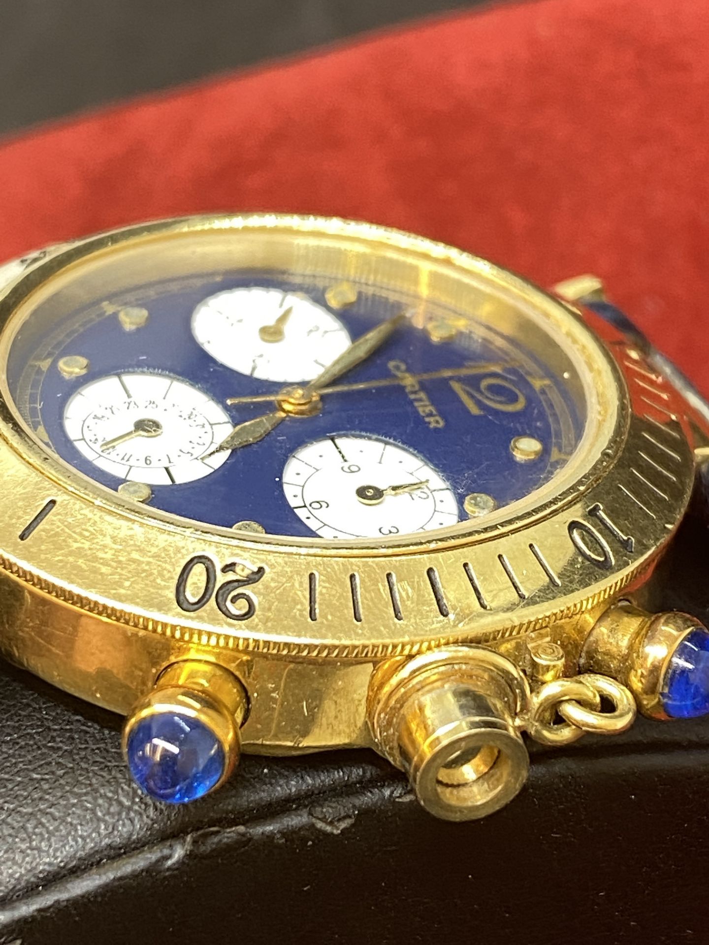CARTIER CHRONO 18k GOLD WATCH - Image 7 of 12