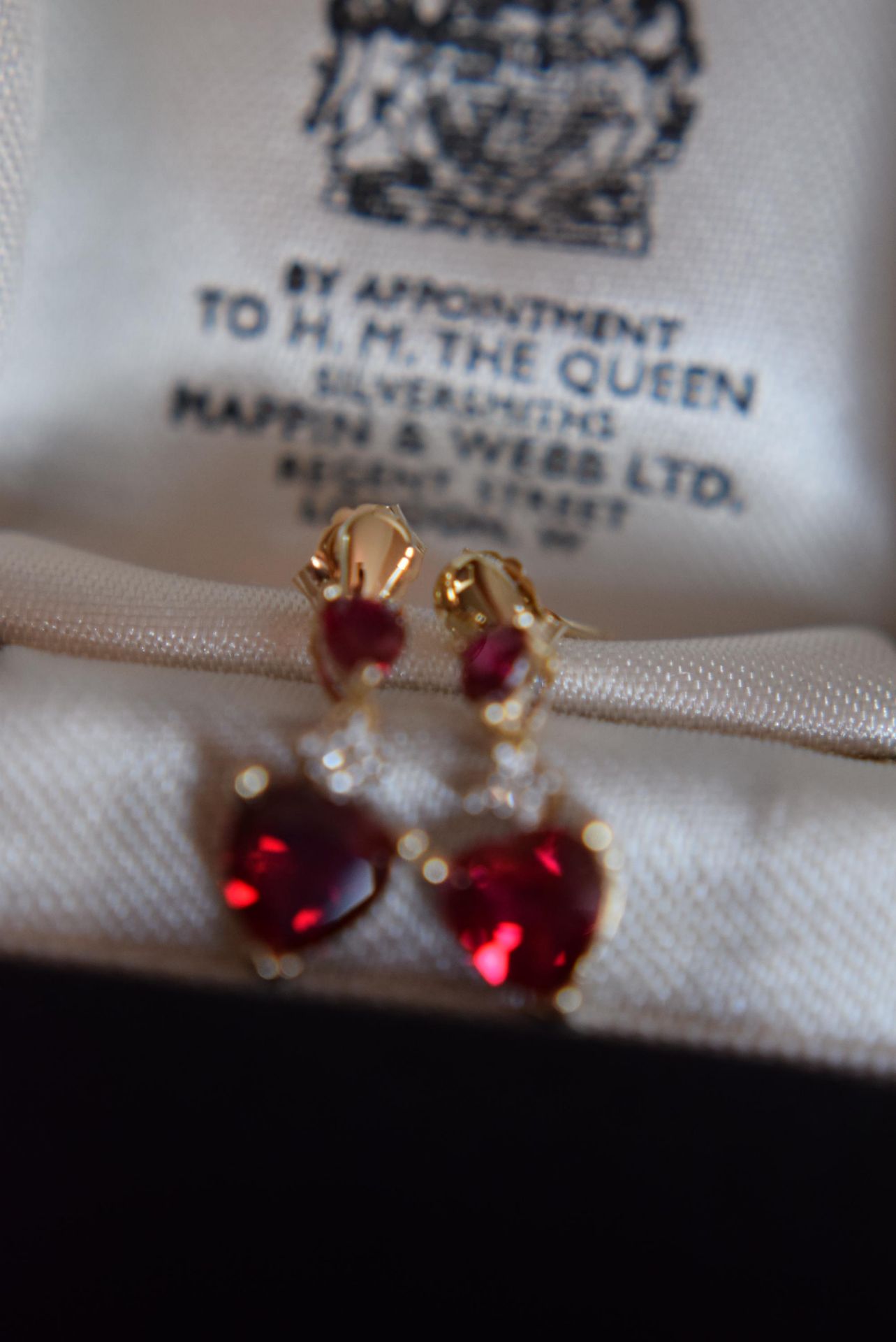 9ct Yellow Gold Ruby & Diamond Drop Earrings (Heart Shaped & Pear Shaped Rubies) - Image 2 of 11