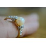 18k Gold Pearl & Diamond Ring (Size O)