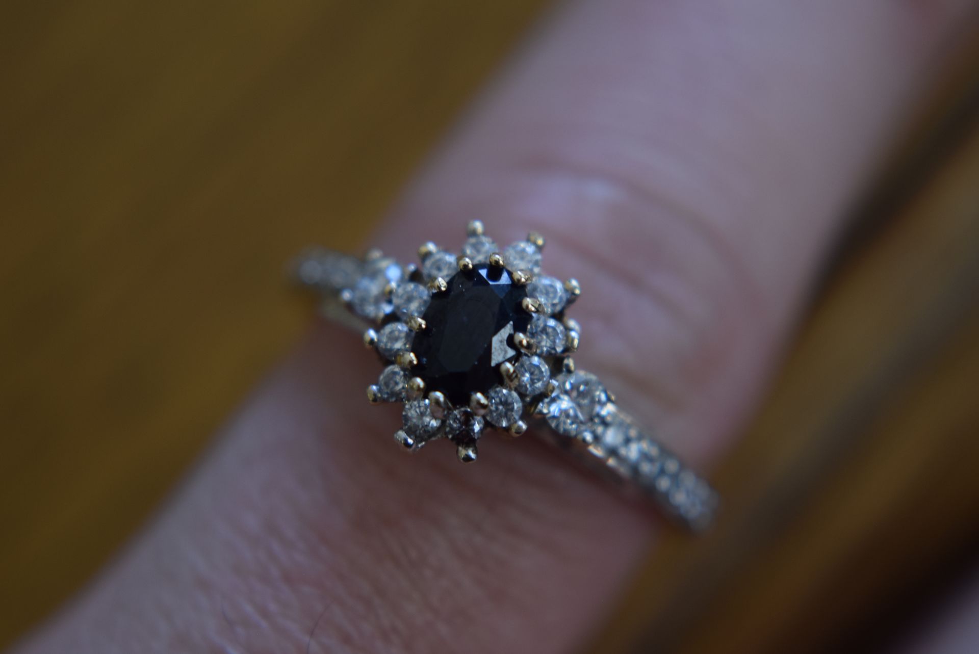 18k Diamond & Sapphire Ring (Size N 1/2)