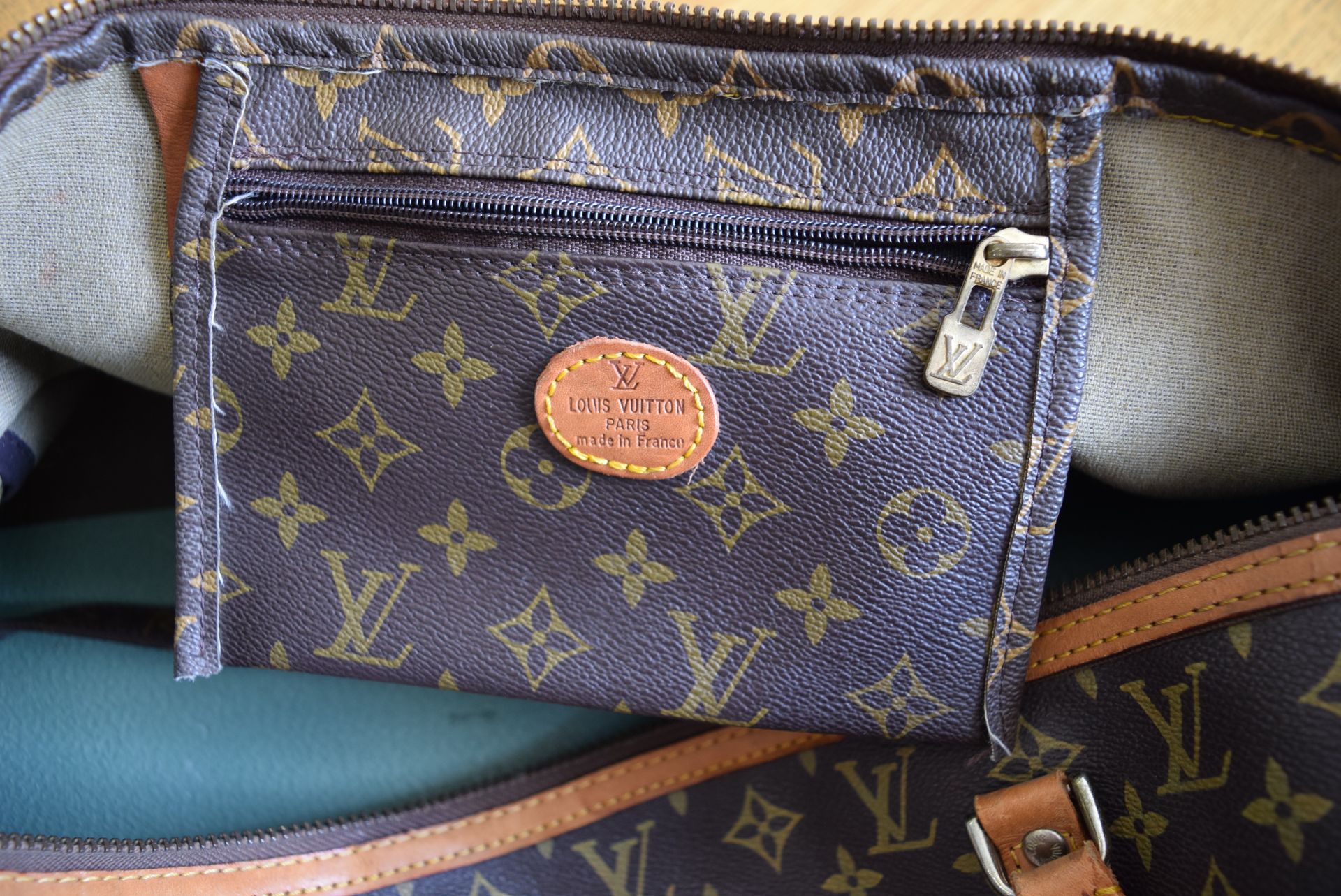 Bag/ Holdall Marked Louis Vuitton - Image 7 of 7