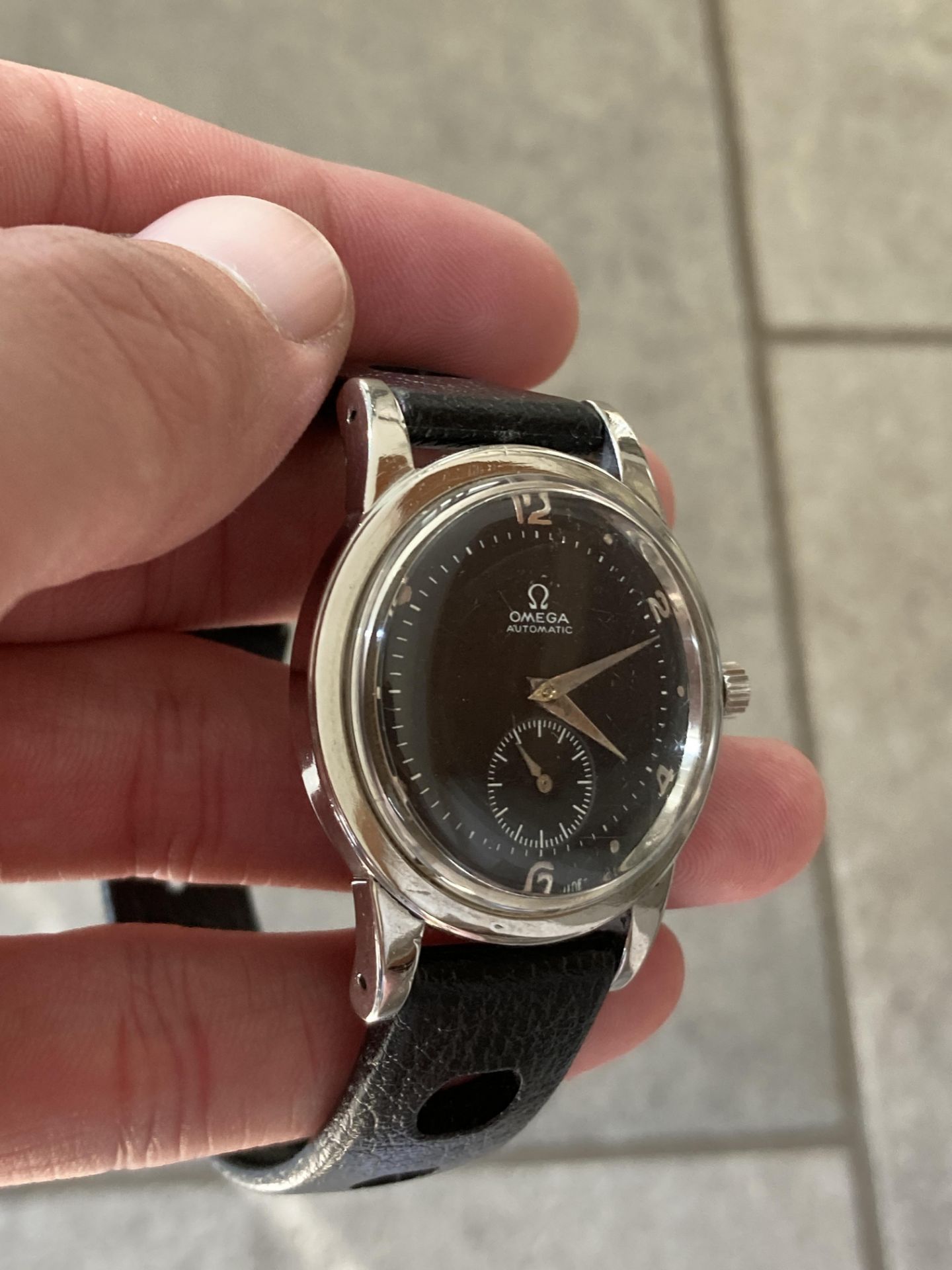 VINTAGE OMEGA STEEL AUTOMATIC WATCH, BLACK DIAL, 36MM (WITH SUB DIAL) - Image 3 of 5