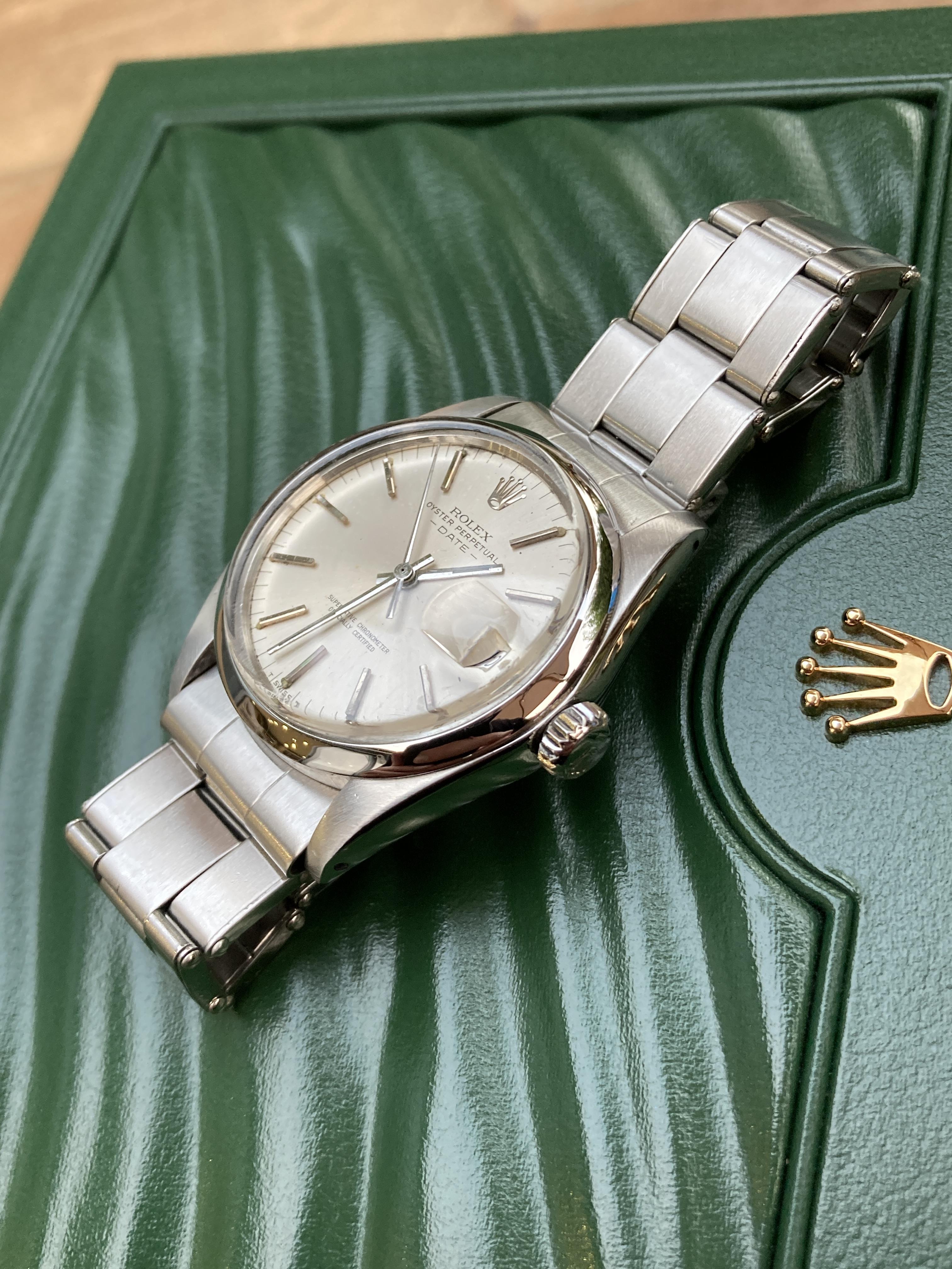 ROLEX OYSTER PERPETUAL DATE 34MM, STAINLESS STEEL, SILVER DIAL - BOX NOT INCLUDED - Image 3 of 4