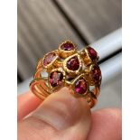 6.5G 750 18CT YELLOW GOLD RING WITH PINKISH RED STONE SETTING