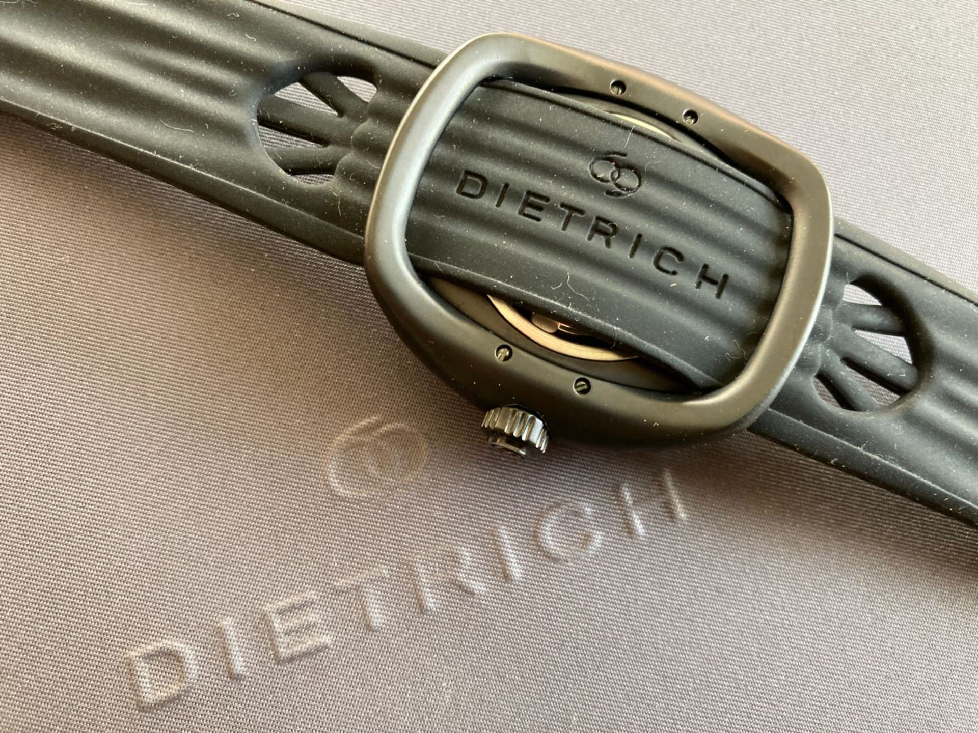 DIETRICH WATCH - BOXED WITH ORIGINAL EXTRAS - Image 5 of 6