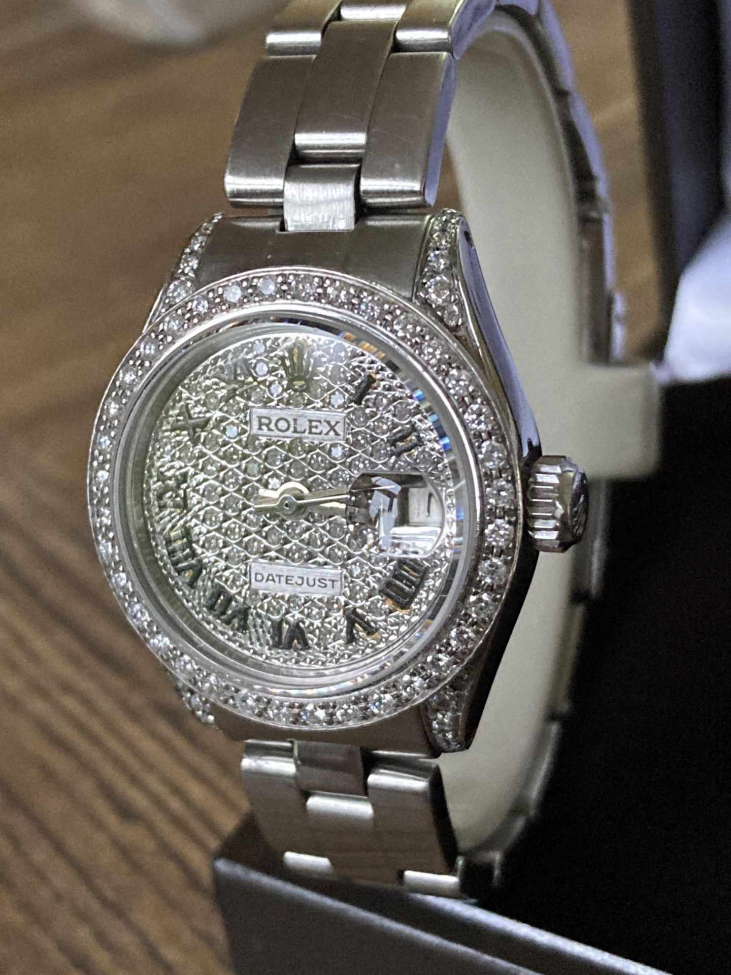 DIAMOND ROLEX DATEJUST - 26MM - STEEL - PAVE DIAL, DIAMOND SET BEZEL AND SHOULDERS