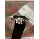 14K WHITE GOLD DIAMOND RING - 0.56CT SI1