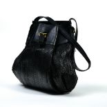 Delvaux "FAUST" TLC handbag Shoulder bag made of black Toile de Cuir. Gilt detailing. 3