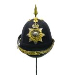 Corps of Royal Marines helmet GREAT BRITAIN, EARLY 20TH CENTURY Cork and felt, the brass plaque