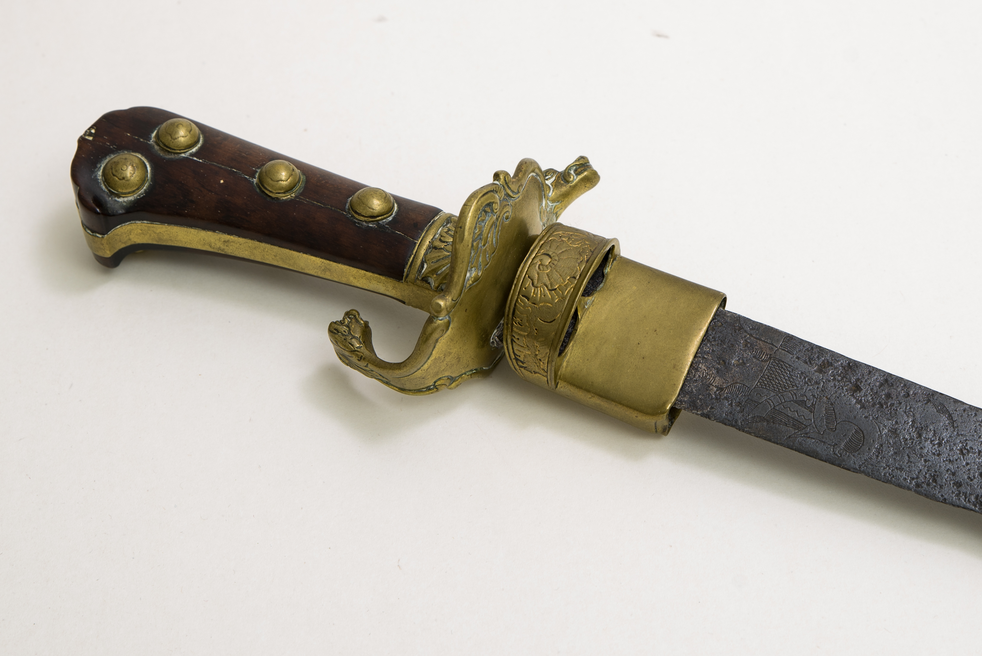 Hunting knife and partisan spearhead Rococo German hunting knife, 18th century. Blade is heavily - Image 4 of 5