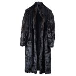 BURGER CHRISTENSEN Mink coat Full dark brown skin, below the knee. Mink worked vertically. Long