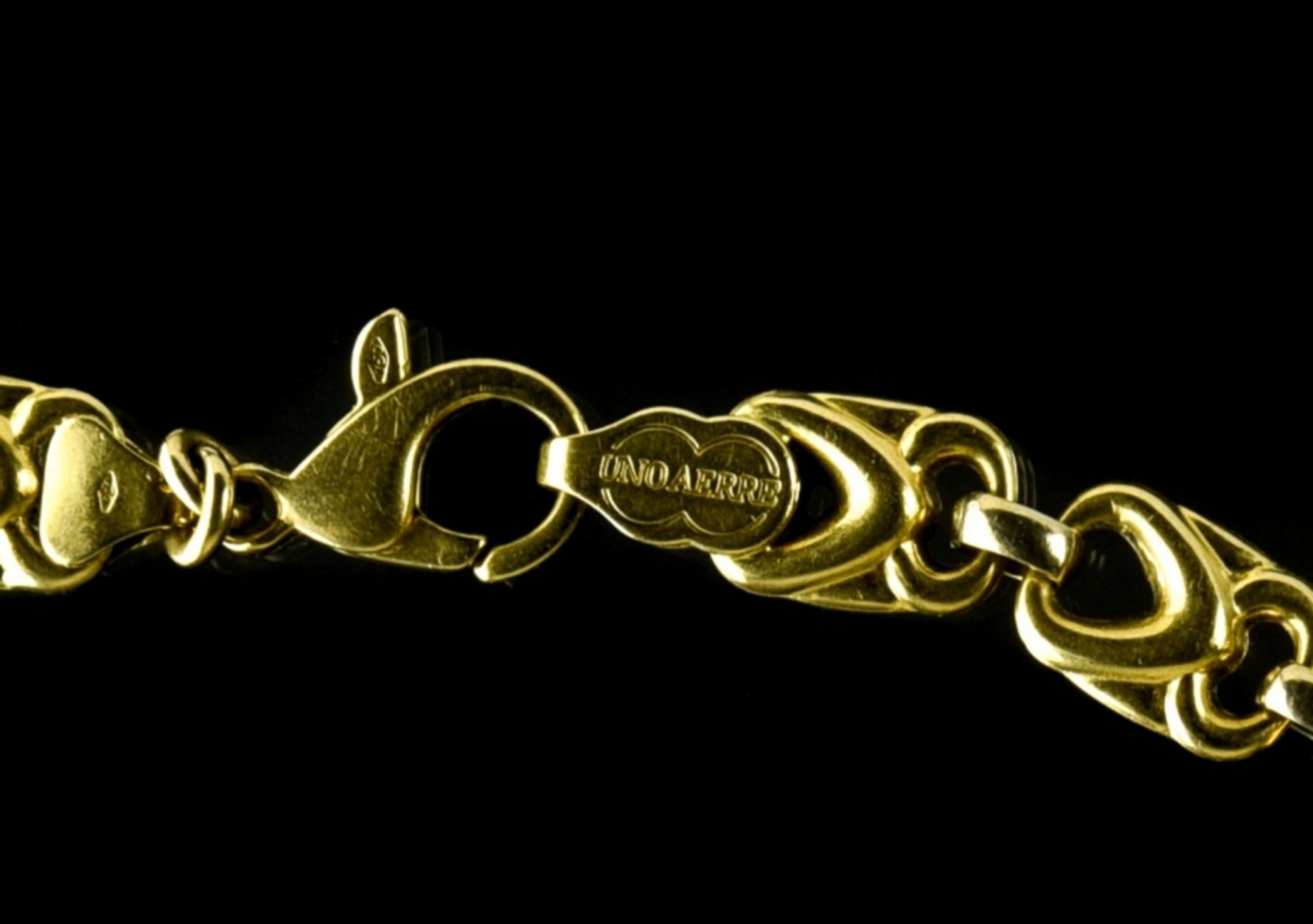 UNO A ERRE Flexible necklace 18 kt yellow gold, composed of stylised heart chain links, alternated - Image 2 of 2