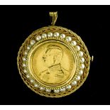 Brooch-pendant set with a coin 18 kt yellow gold, set with a 20-franc coin depicting King Albert
