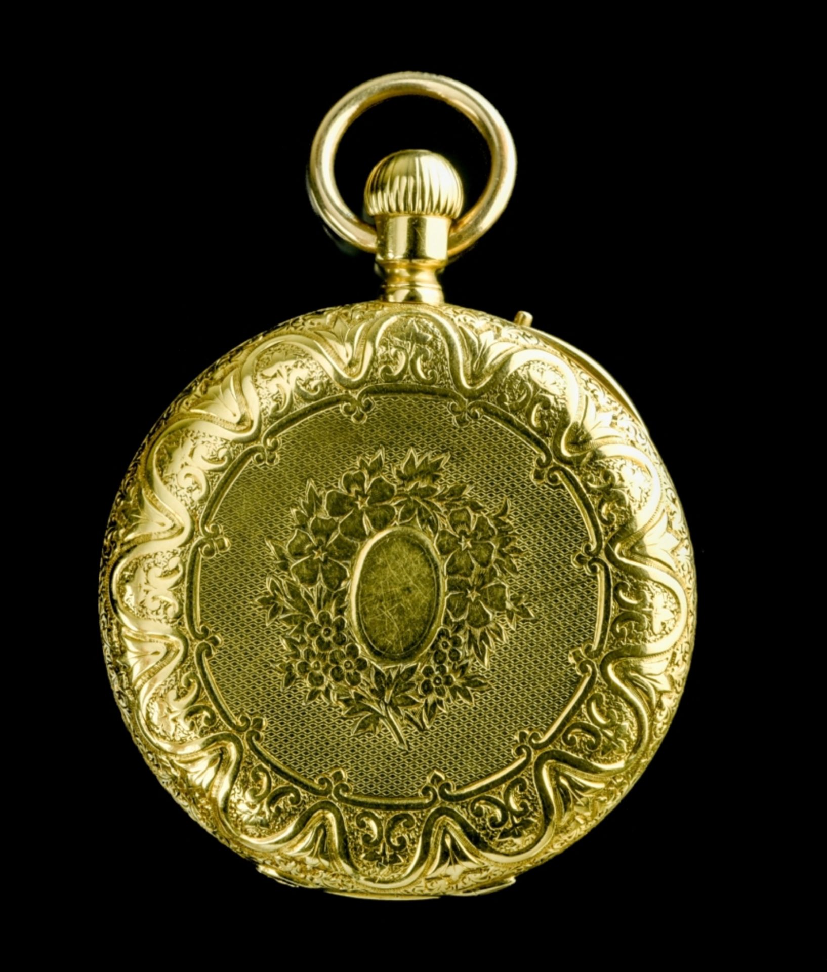 Yellow gold fob watch LATE 19TH CENTURY 18 kt yellow gold fob watch. "Half hunter" casing covered in - Image 2 of 3