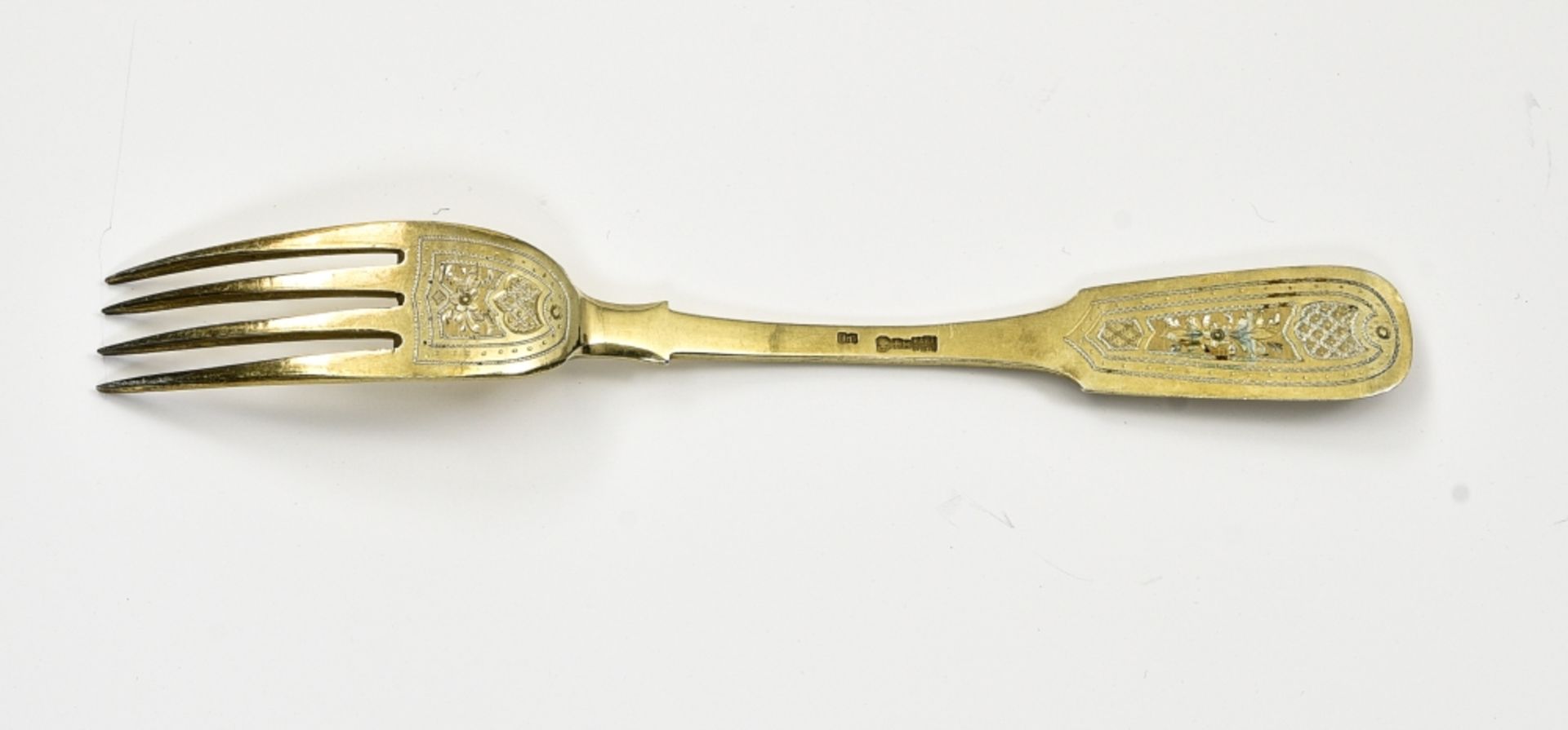 Part of a cutlery set MOSCOW, 1878 vermeil with engraved decor, composed of 12 forks, 11 knives, and - Image 3 of 4