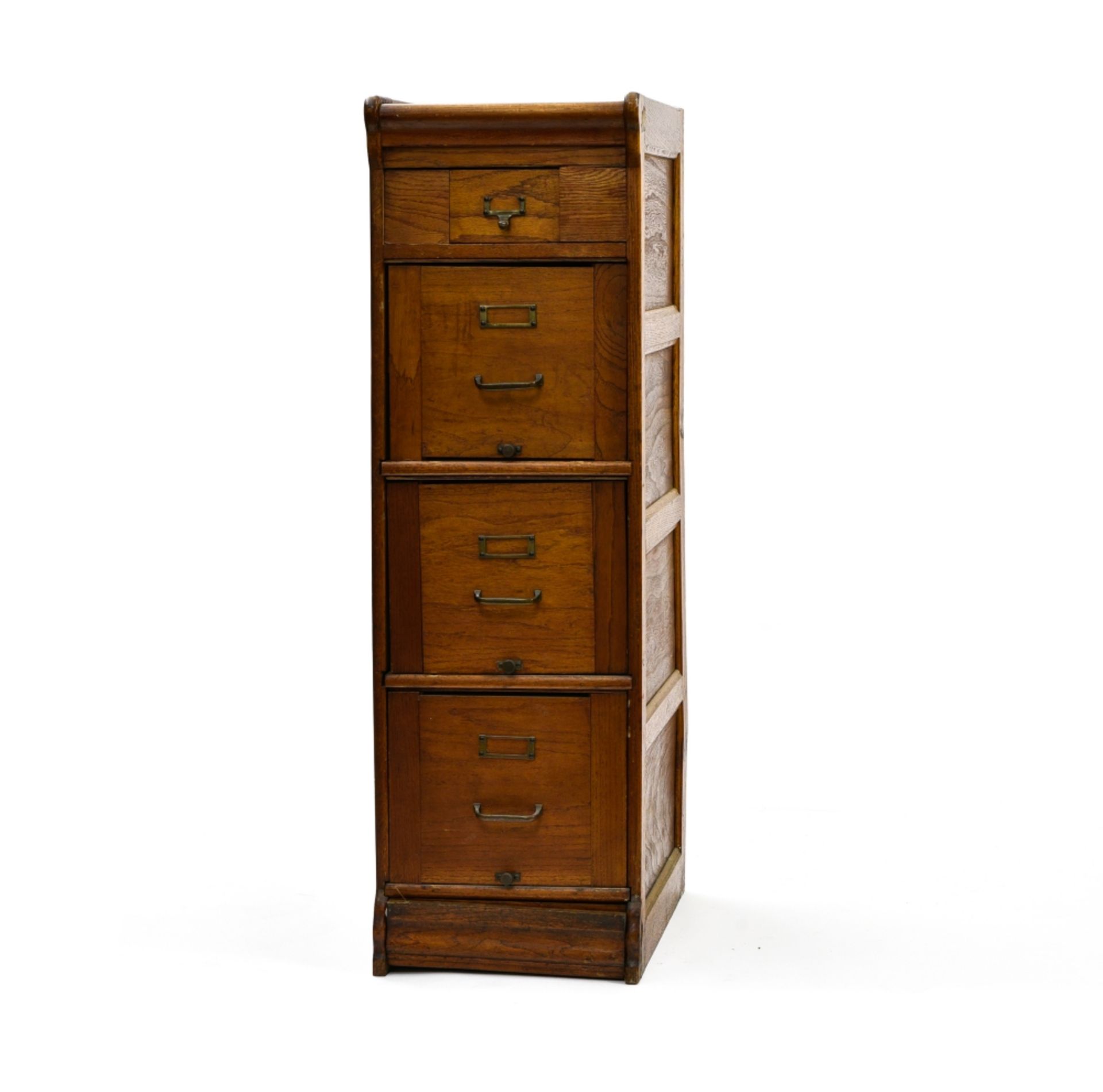 Office furniture EARLY 20TH CENTURY WORK Oak, with four drawers. H : 133 cm Width : 40 cm Depth : 59