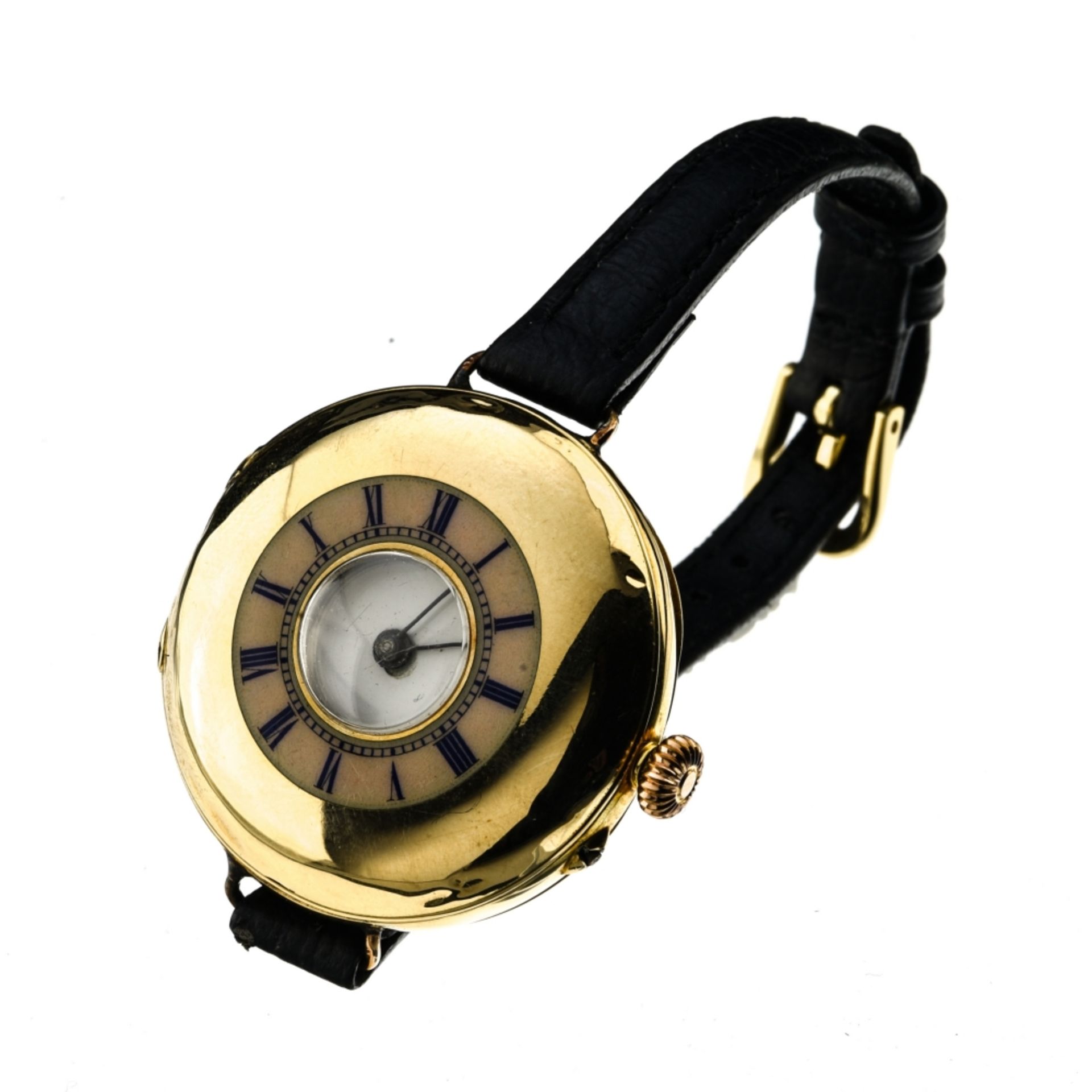 Converted fob watch ENGLAND 18 kt yellow gold, converted into a bracelet watch. Hallmarks: crown,