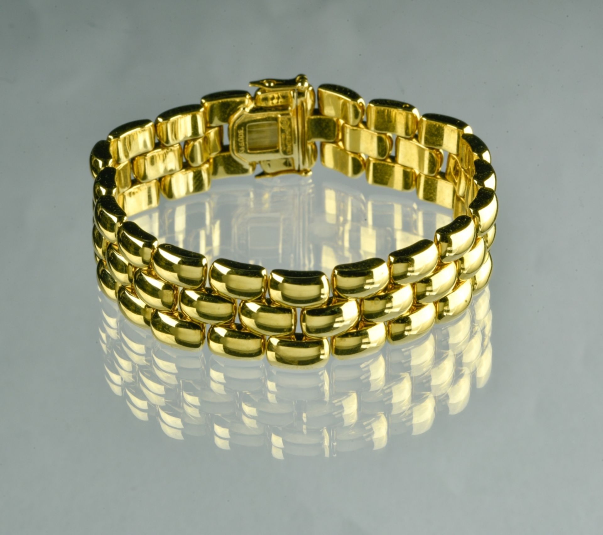 CHAUMET Bracelet 18 kt yellow gold, rice grain chain link, numbered 300913, signed CHAUMET PARIS.