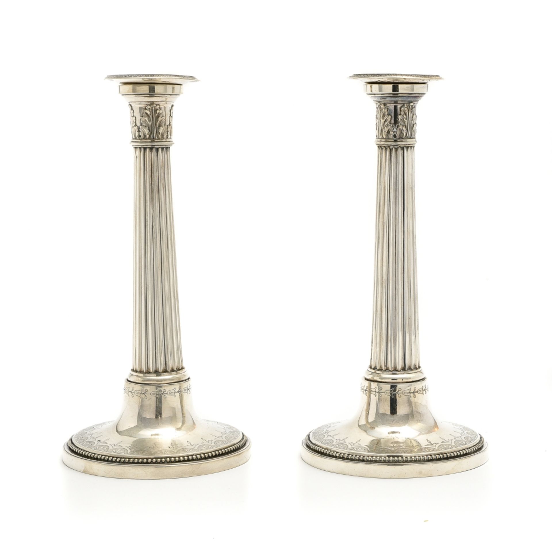 Pair of torches FRANCE, EARLY 19TH CENTURY silver, with ribbed shaft, hallmarks: rooster, 2nd title,