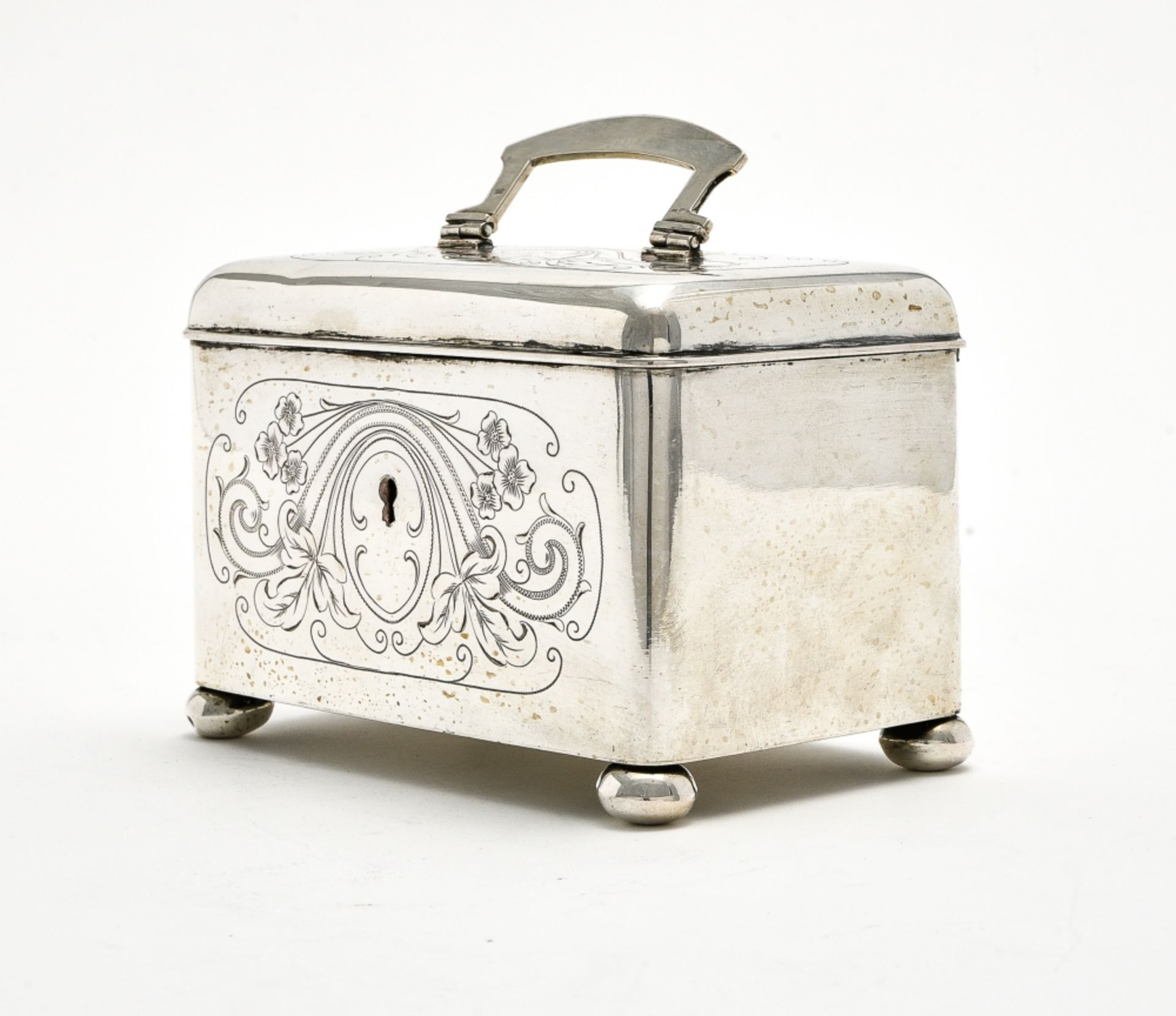 Box AUSTRIA-HUNGARY, LATE 19TH CENTURY 800 silver, engraved floral dŽcor and initials AB. - Image 5 of 5