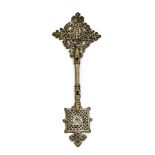 Coptic cross for processions ETHIOPIA, CA. 1900 silver-plated bronze H : 30,5 cm Width : 10,5 cm