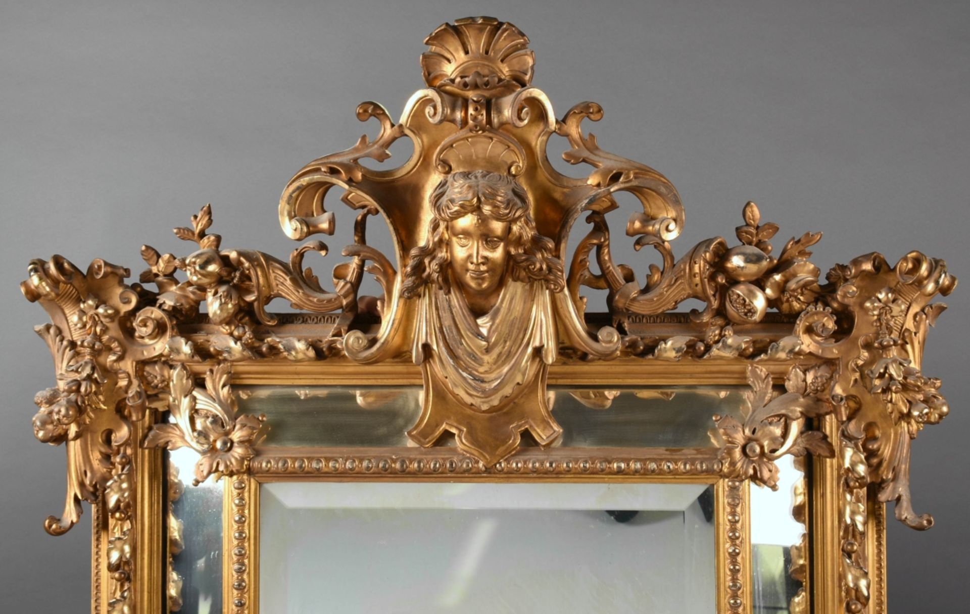 Prunkwandspiegel Holz geschnitzt und goldstuckiert, aufwendig gearbeiteter neobarocker Wandspiegel - Bild 3 aus 4
