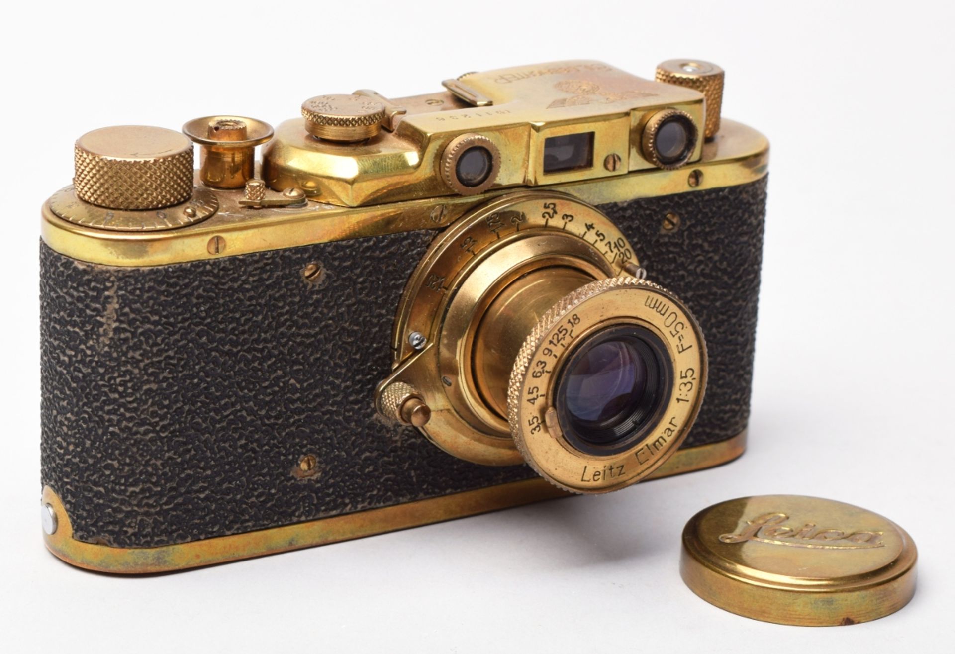 Kamera Hersteller: Leica, Modell: II Gold (wohl russische Kopie), vermessingt, Nr. 11236, auf Obers - Bild 4 aus 5