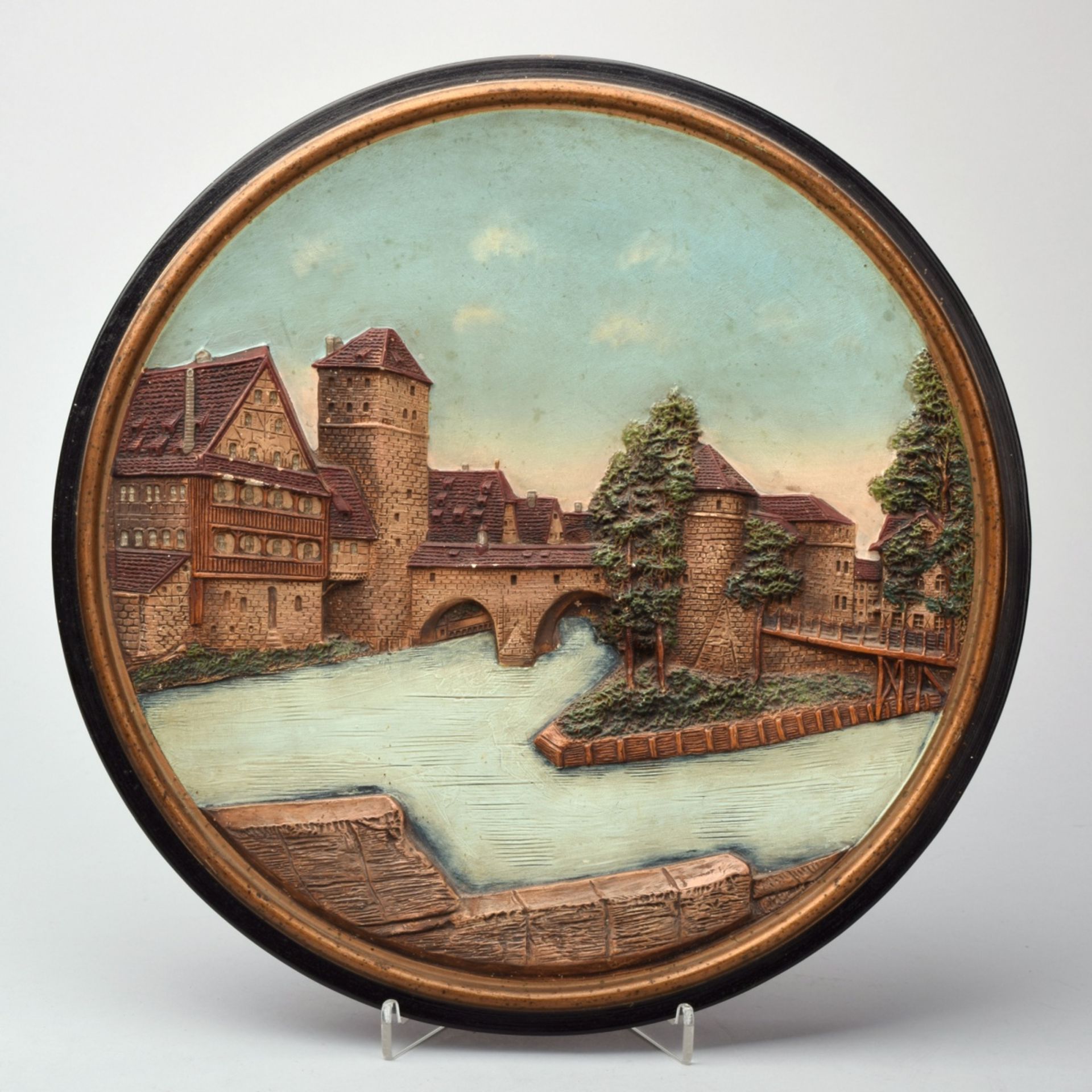 Wandteller Nürnberg Hersteller: Johann Maresch Thon- und Steingutwaaren oder Nachfahre/Böhmen (Pr - Bild 2 aus 2