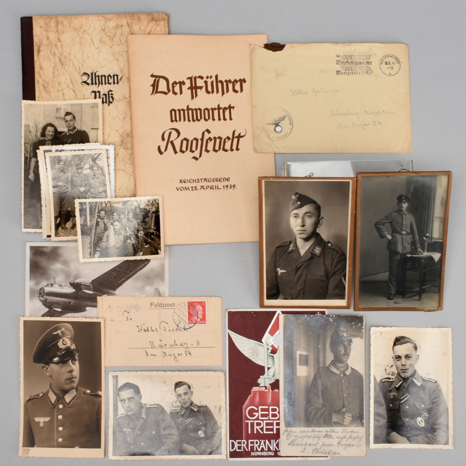 Konvolut Fotos und Dokumente III. Reich dabei: Ahnenpaß (unbenutzt); "Der Führer antwortet Roosev - Bild 2 aus 2