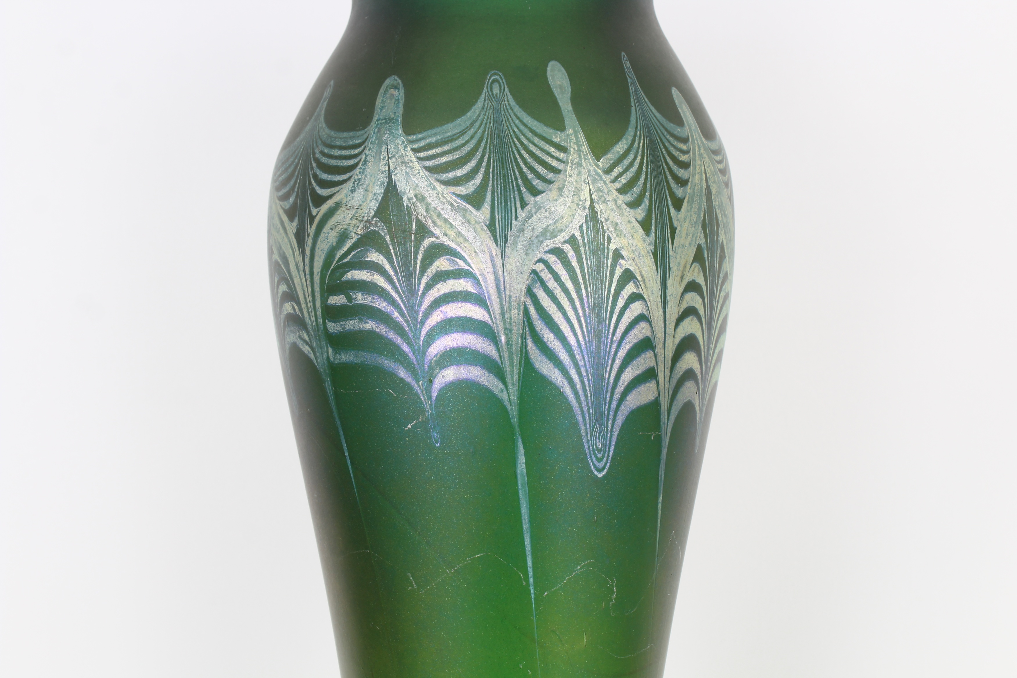Large Tiffany Favrile Glass Vase - Image 8 of 10