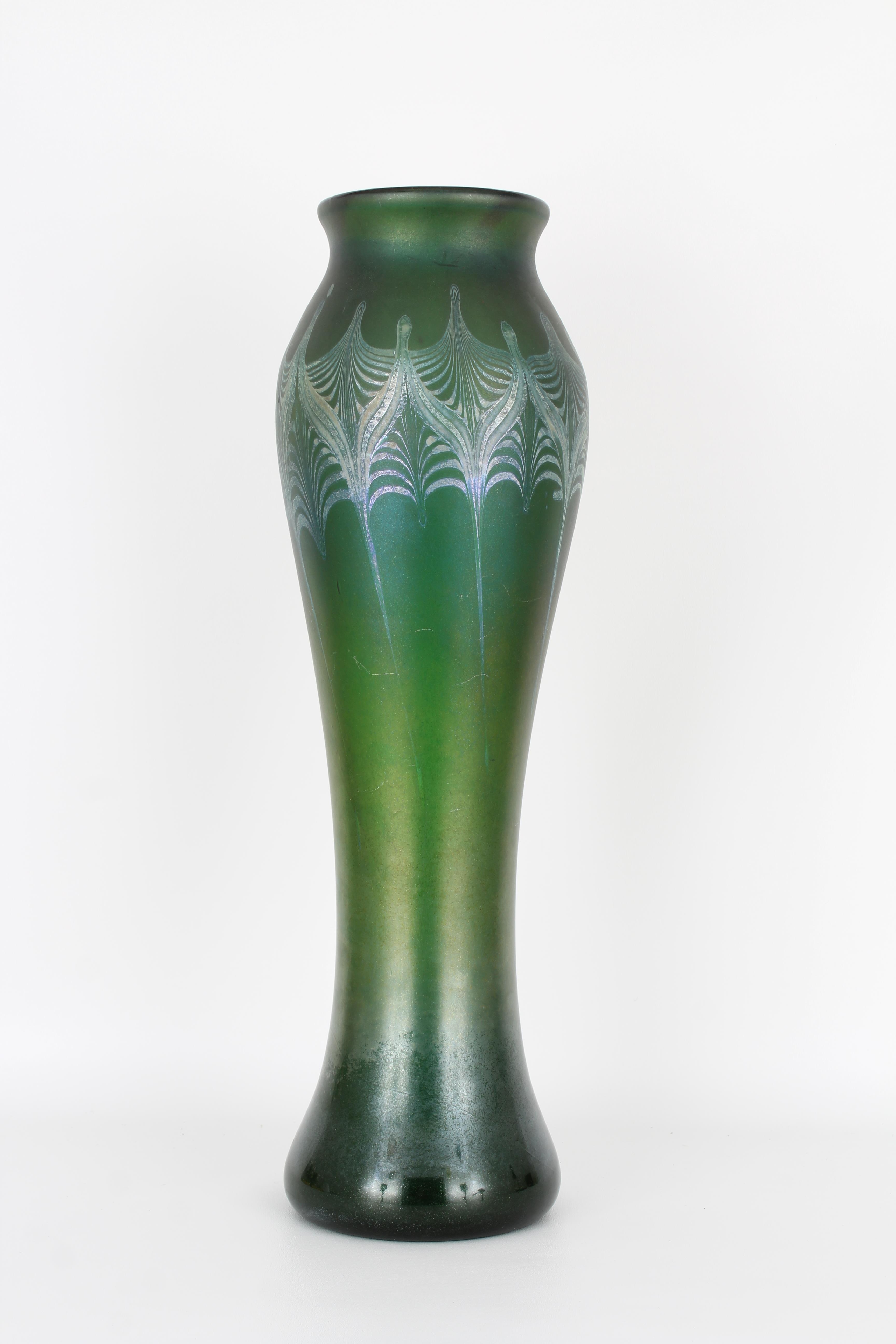 Large Tiffany Favrile Glass Vase - Image 6 of 10