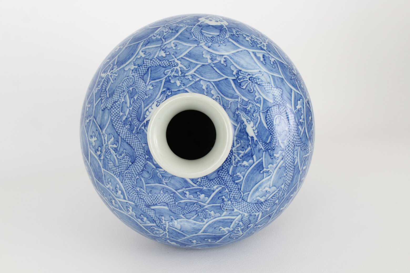 Blue/White Chinese Meiping Vase, Qianlong Mark - Image 7 of 8