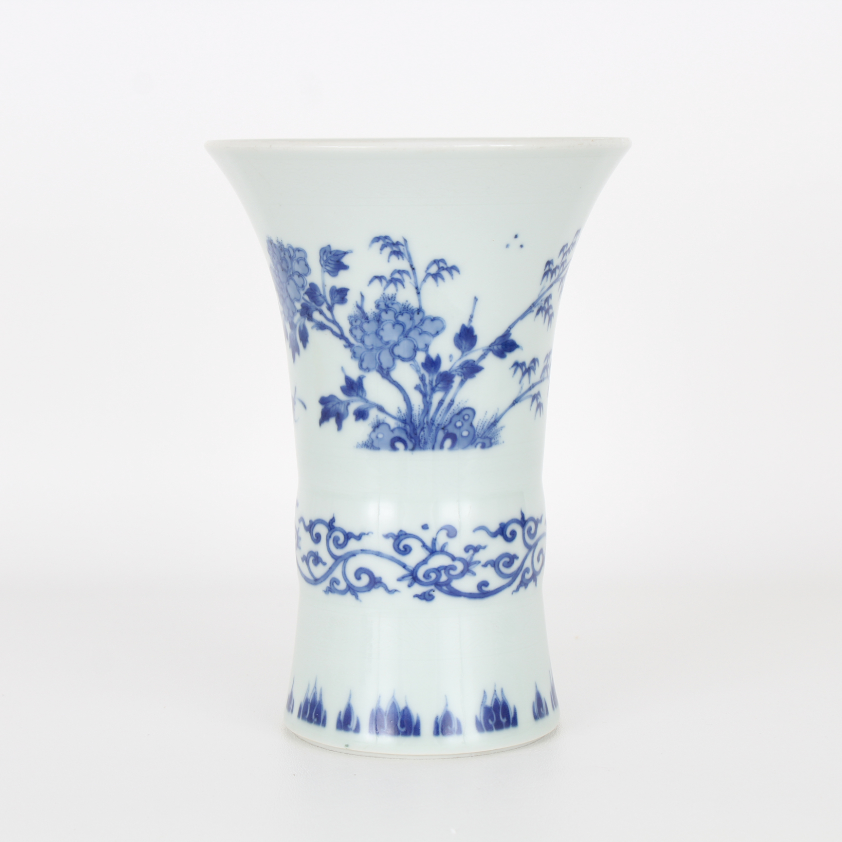 Blue/White Gu Form Chinese Vase, Ming - Image 2 of 9