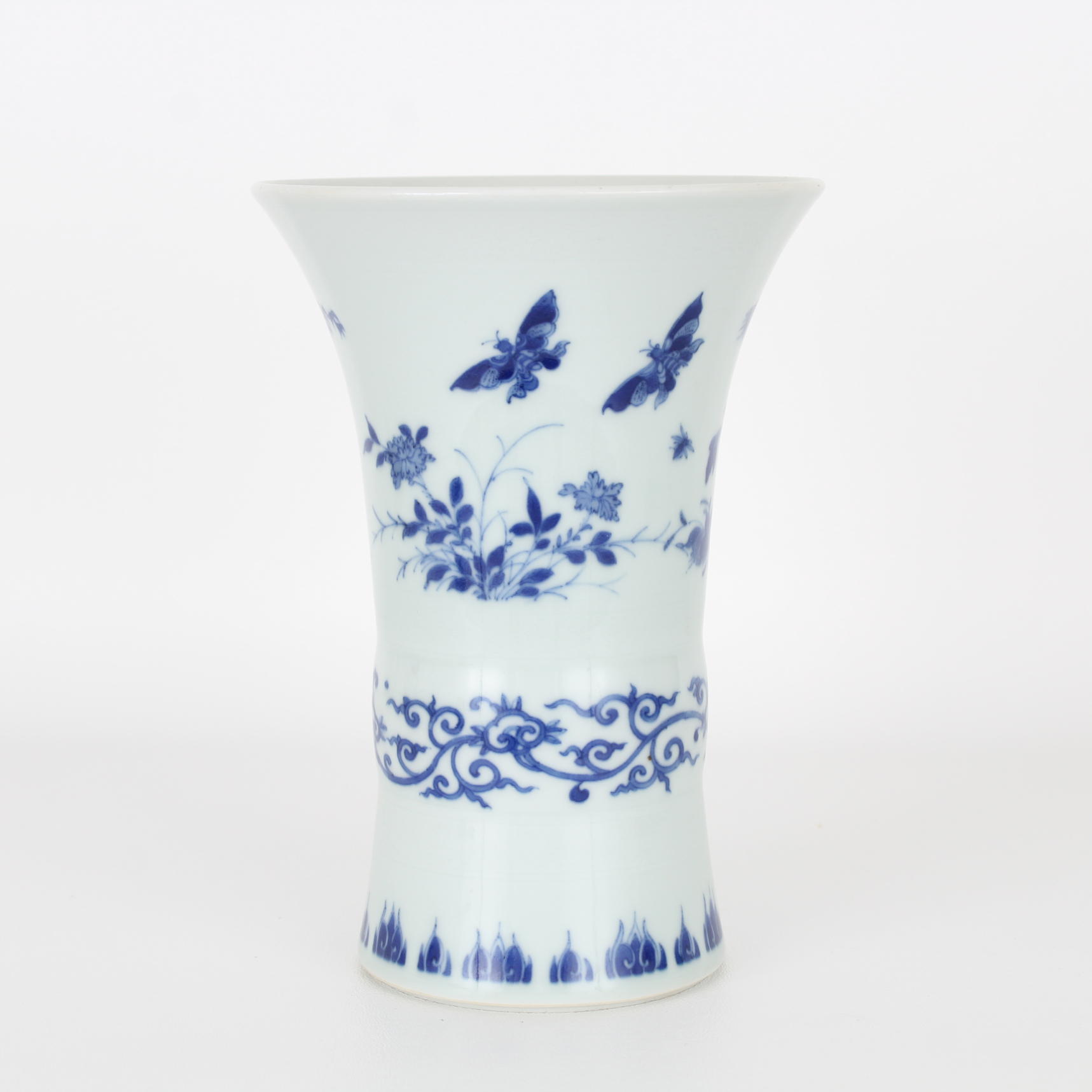 Blue/White Gu Form Chinese Vase, Ming - Image 3 of 9