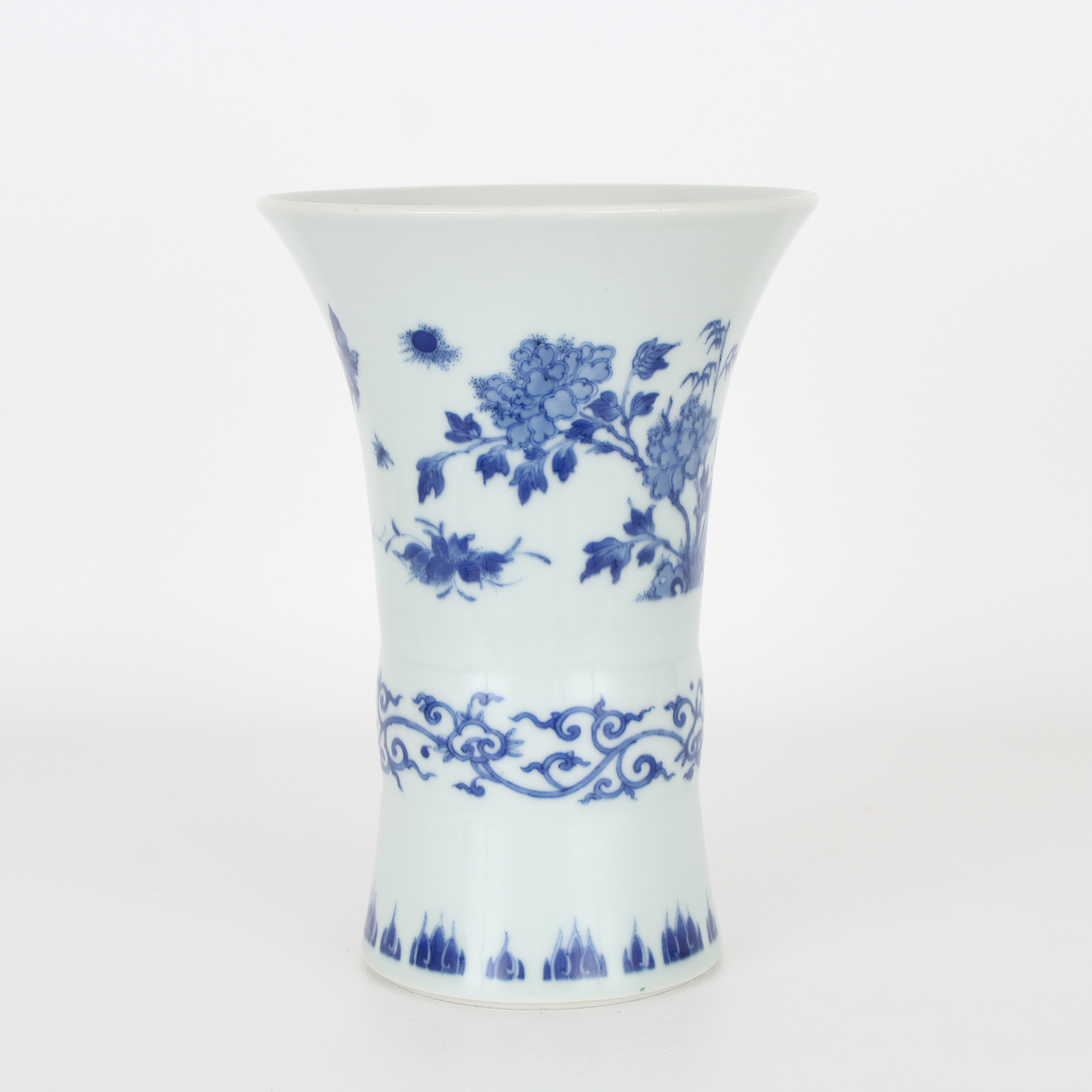 Blue/White Gu Form Chinese Vase, Ming - Image 4 of 9