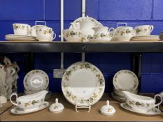 20th cent. Ceramics: Royal Doulton Larchmont tea and dinner ware, dinner plates x 10, dessert plates