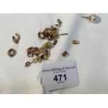 Gold: Scrap oddments, pieces, links and fittings. Weight 14.5g.