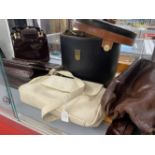 Fashion Handbags: Bosboom Netherlands brown leather handbag named cotton lining zip compartment,