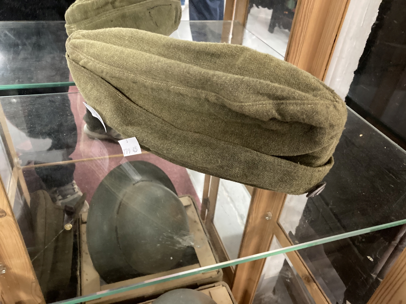 Militaria: Third Reich pre-WWII SS Verfungungstruppen side cap with Totenkopf button.