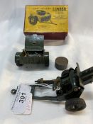 Military Toys: W. Britain, Royal Artillery 4½ins. Howitzer, muzzle loading, rubber tyres, No.