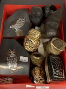 20th cent. Owls carved minerals, brass (a pair), slate painted cold cast, marble, soapstone paint