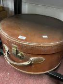 Early 20th cent. Leather hatbox, strap A/F. Dia. 20ins. Height 9ins.