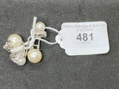 Jewellery: Two pairs of white metal earrings, one pair set with a single 11.5mm imitation pearl