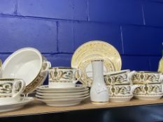 20th cent. Ceramics: Royal Worcester 'Windsor' eight piece dinner service serving plate, tureens x