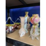 20th cent. glass: End of day (spatter) glass vases, pink/blue/red urn style vases a pair, green/pink