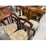 Early 20th cent. Mahogany aesthetic bar back dining chairs x 4, plus one other. (5)